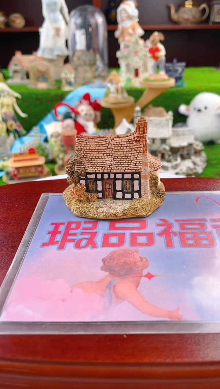 【闪购商品】紫砂茶宠中古小房子