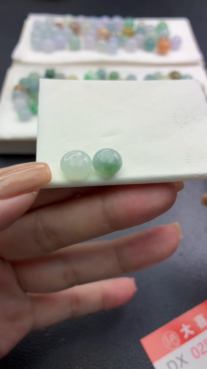 未镶嵌定制翡翠?****》珠子