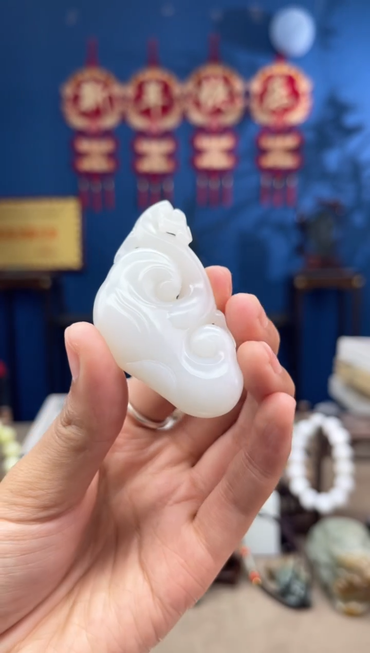 【闪购商品】和田玉颈饰未镶嵌1