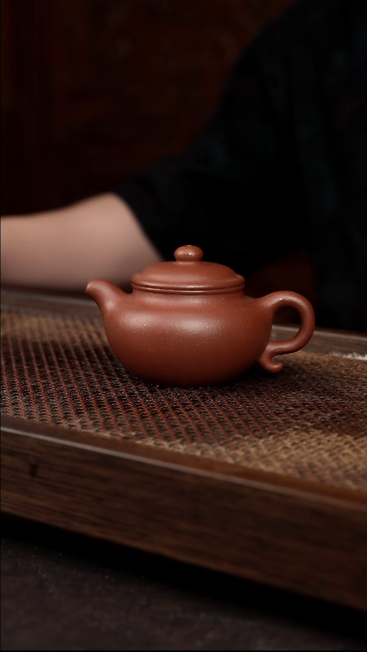 茶壶紫砂红降坡仿古