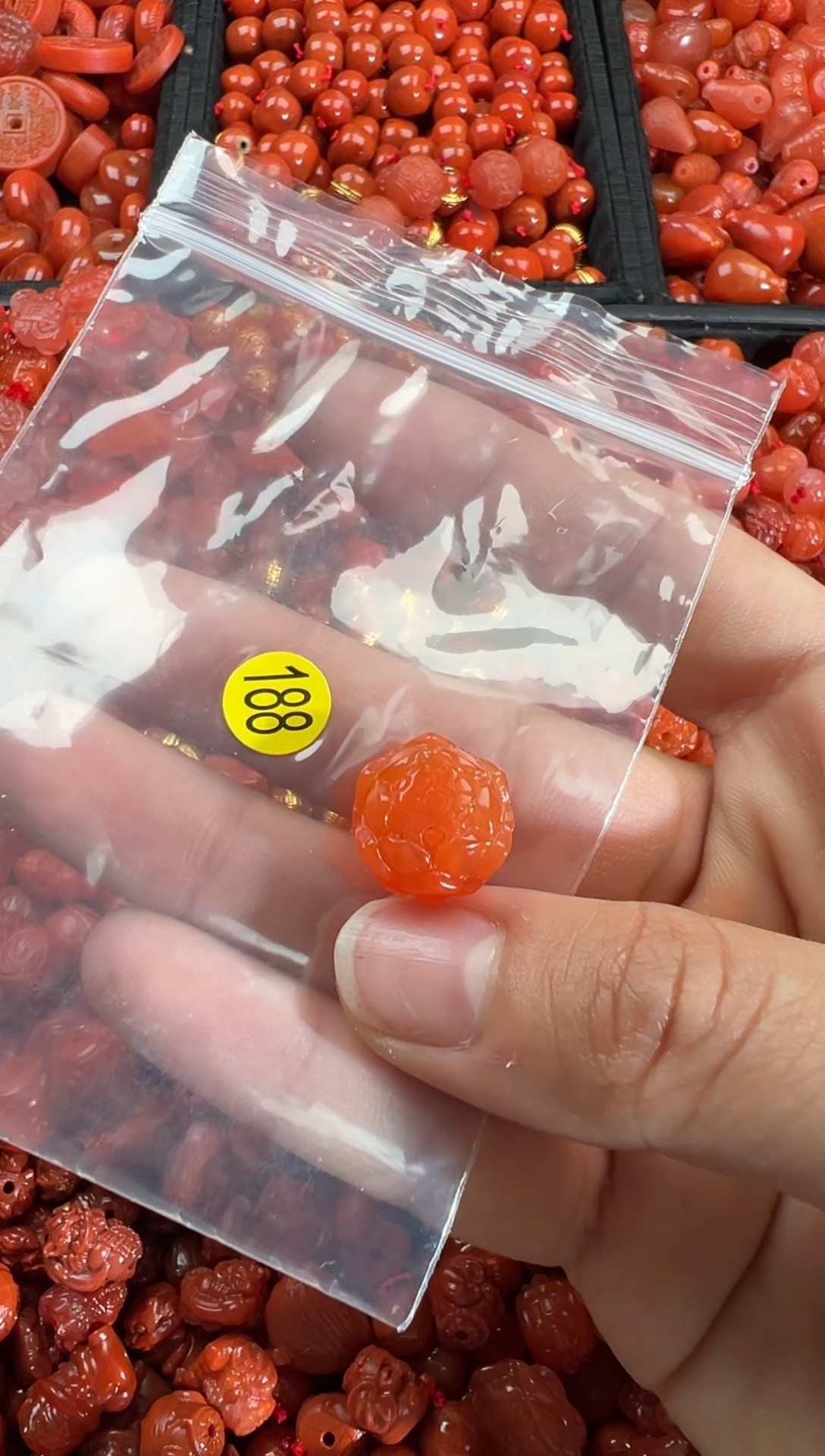 【闪购商品】南红玛瑙颈饰未镶嵌1