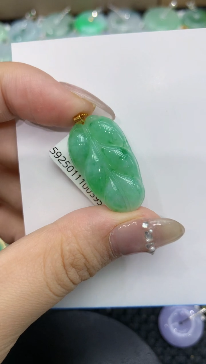 【闪购商品】翡翠颈饰18K金镶嵌222222222