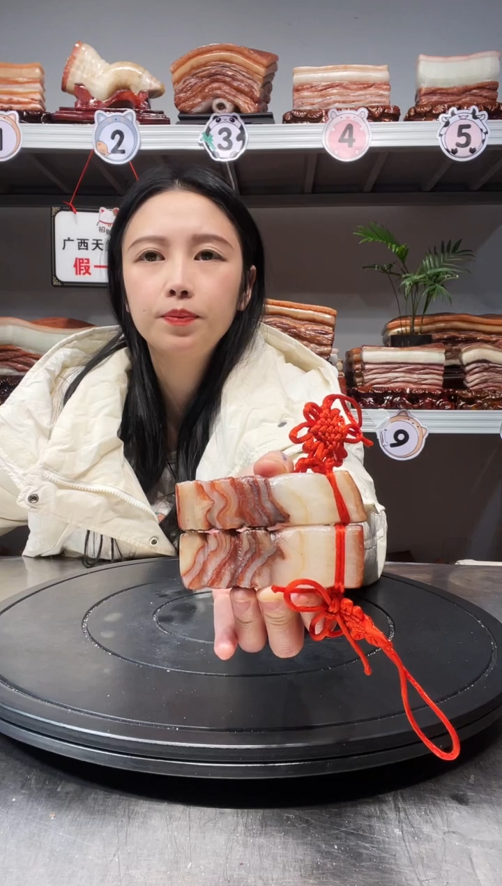 【闪购商品】天然石材柳州猪肉石