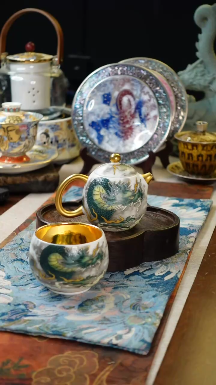 【闪购商品】龙蛋壶加杯子套装