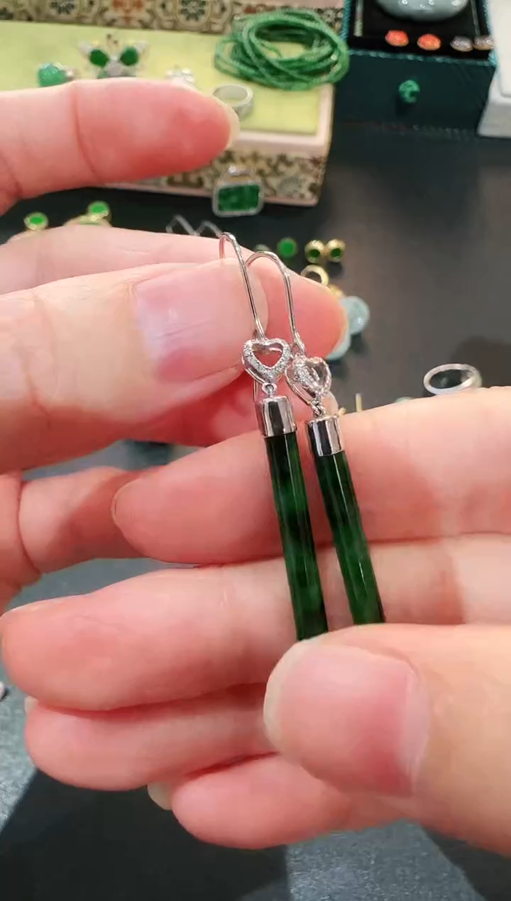 【闪购商品】翡翠耳饰18K金镶嵌耳饰