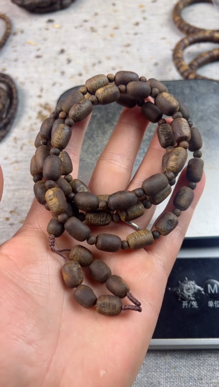 【闪购商品】沉香手串09瘤疤沉水多圈41克多样性发一R015