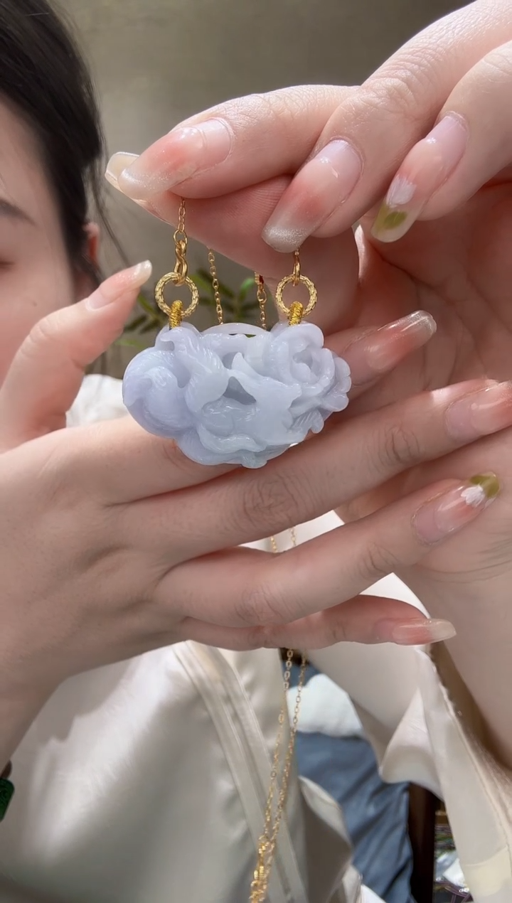 翡翠未镶嵌颈饰吊坠