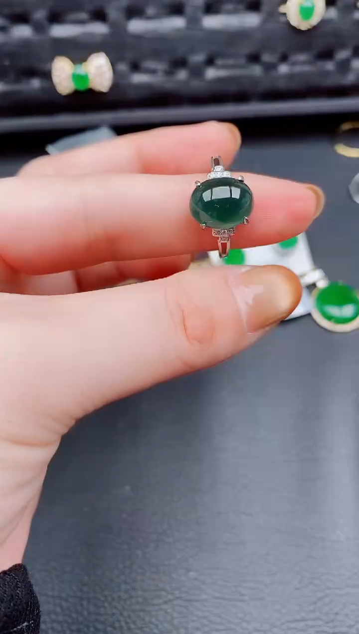 【闪购商品】翡翠戒指银S925镶嵌天然a货翡翠633