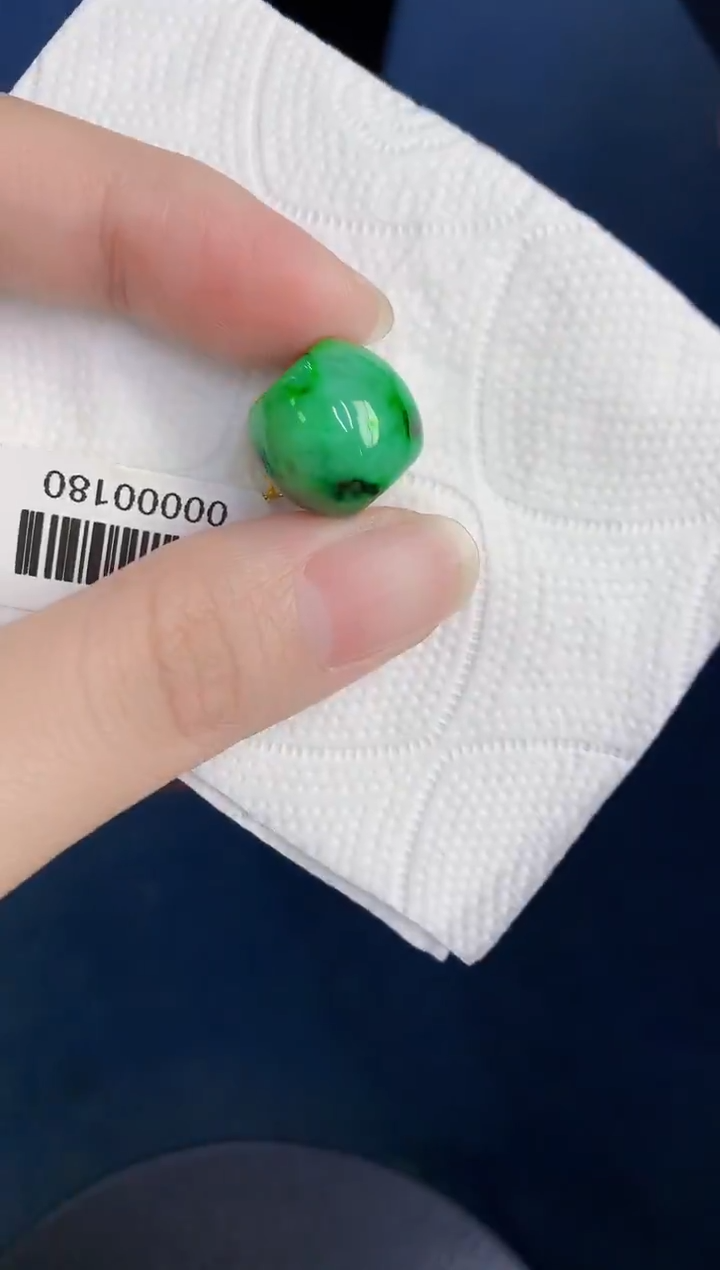 颈饰未镶嵌翡翠天然翡翠缅甸A货