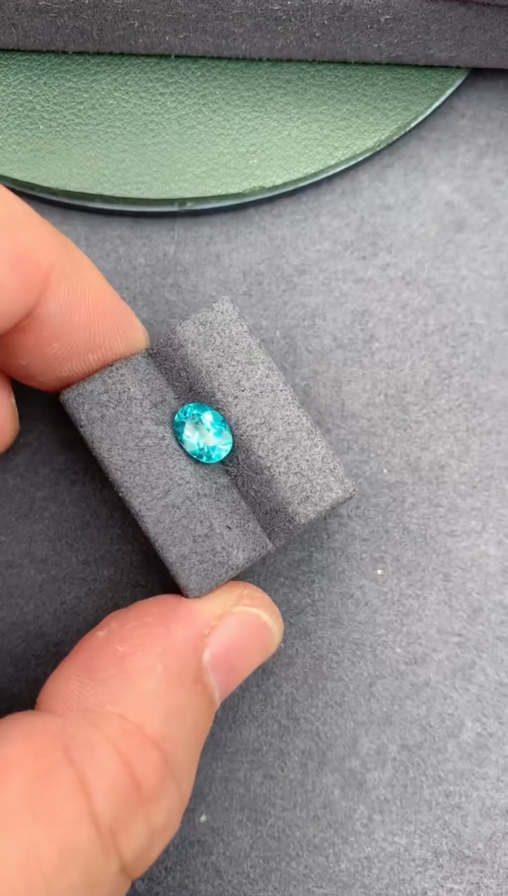 【闪购商品】磷灰石裸石未镶嵌1ct 磷灰石