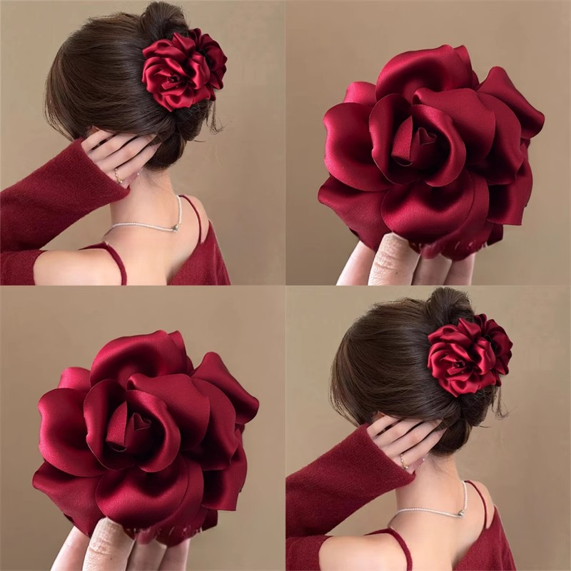 明艳动人！红色玫瑰花朵抓夹！新年精致鲨鱼夹高级感发抓女盘发器