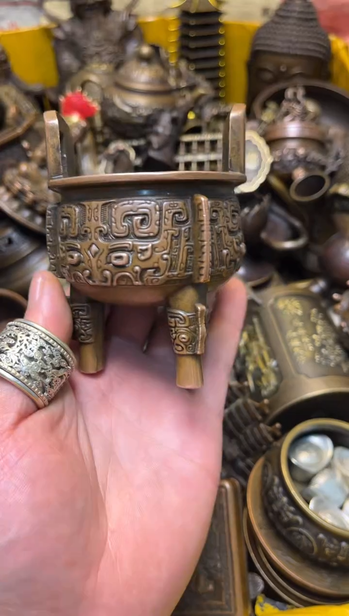 精美铜器，点击下单