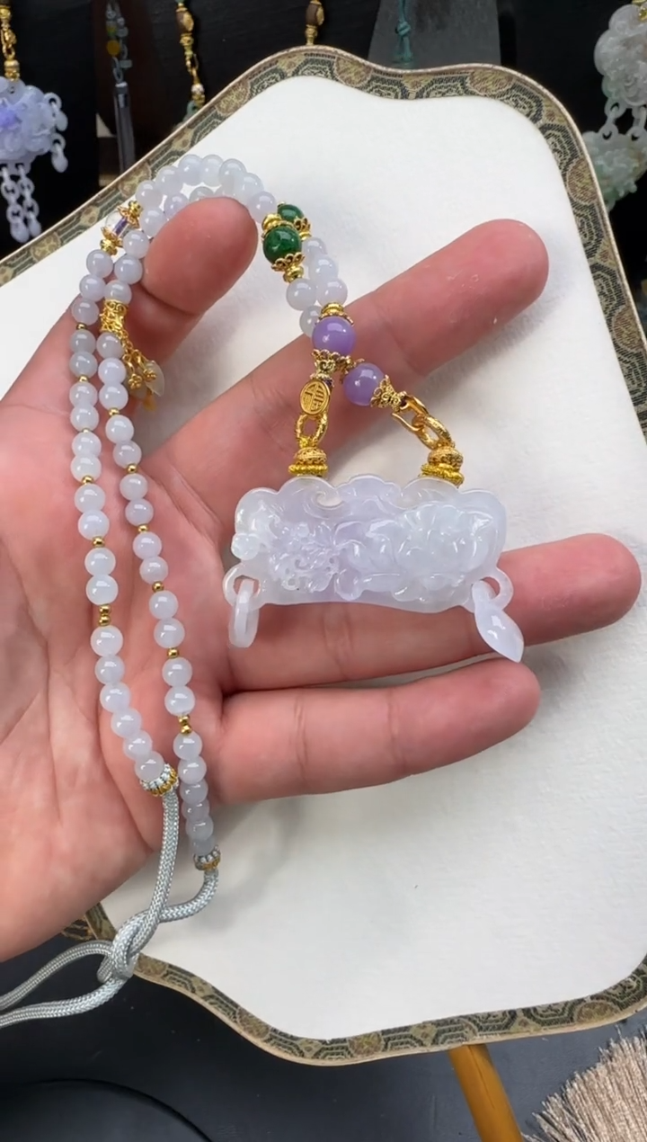 【闪购商品】翡翠颈饰未镶嵌拍照
