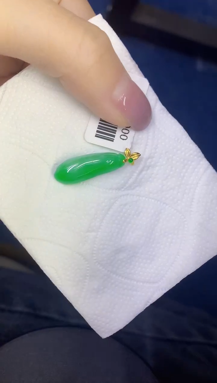 颈饰18K金镶嵌翡翠缅甸天然翡翠A货