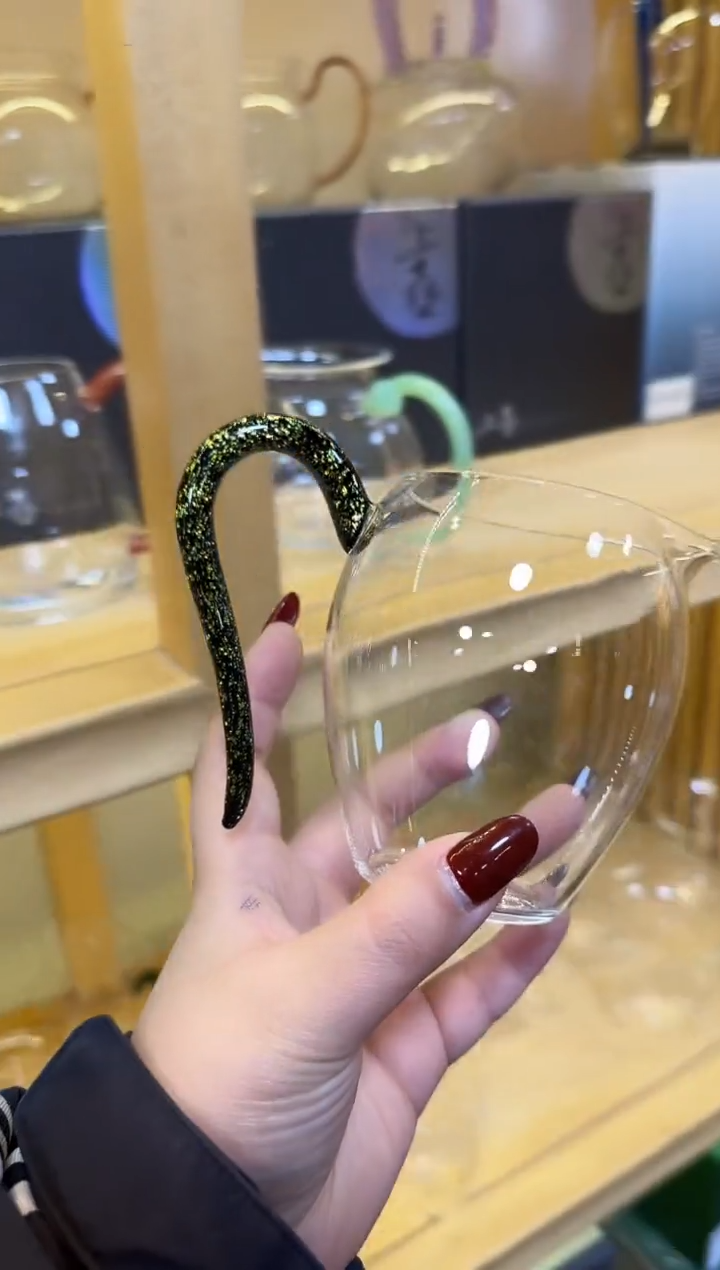 【闪购商品】黑金怡然公道杯啊