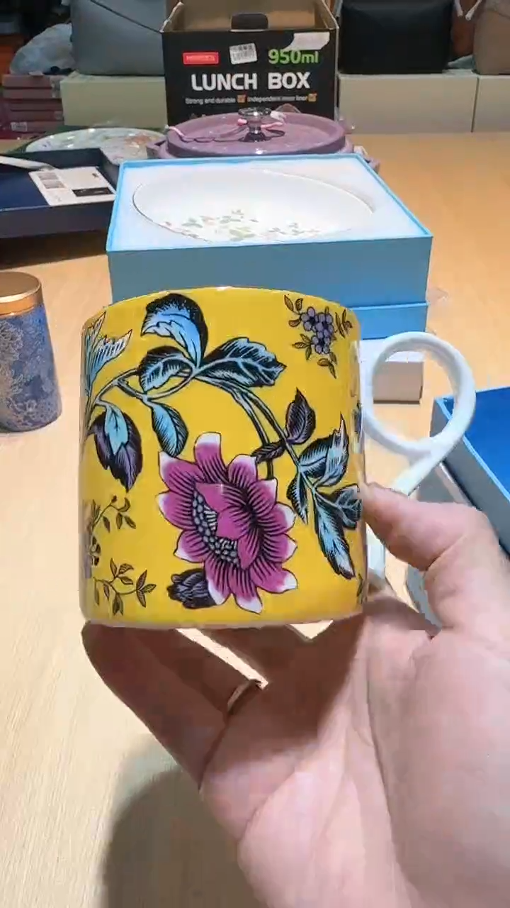 【闪购商品】瓷片锅碗瓢盆一件不剩