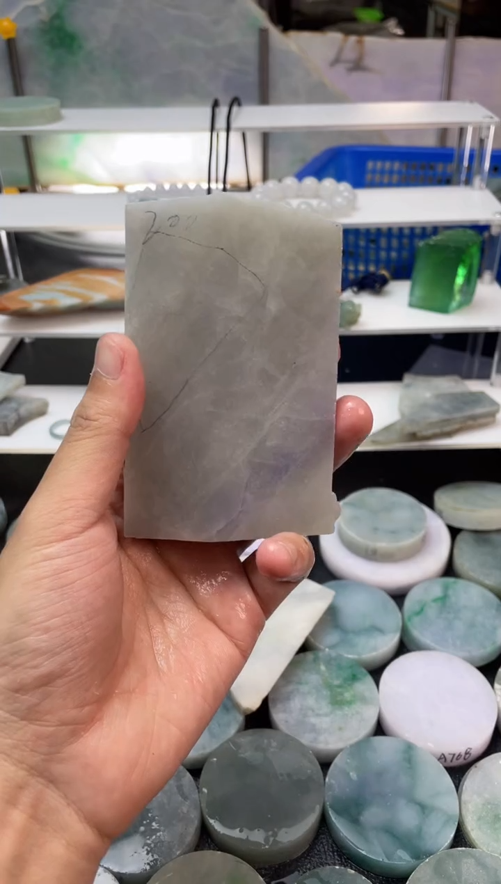 【闪购商品】翡翠挂件未镶嵌N翡翠边角