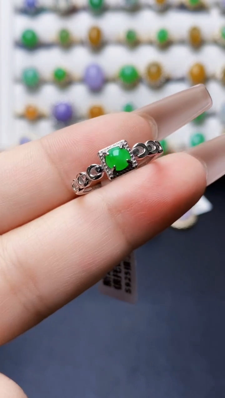 银S925镶嵌戒指翡翠2040