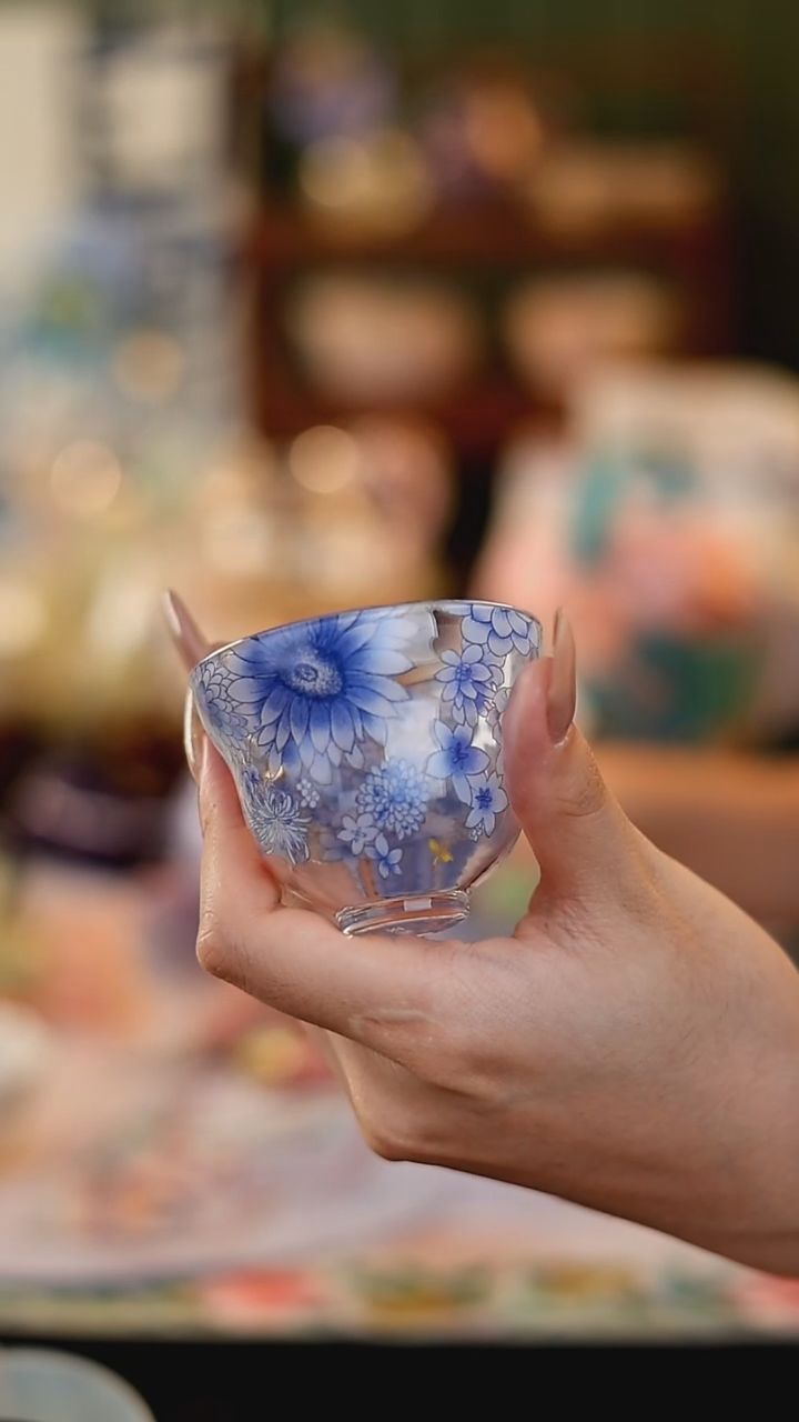 瓷片11111梵汝幽蓝纷蝶葫芦小茶杯