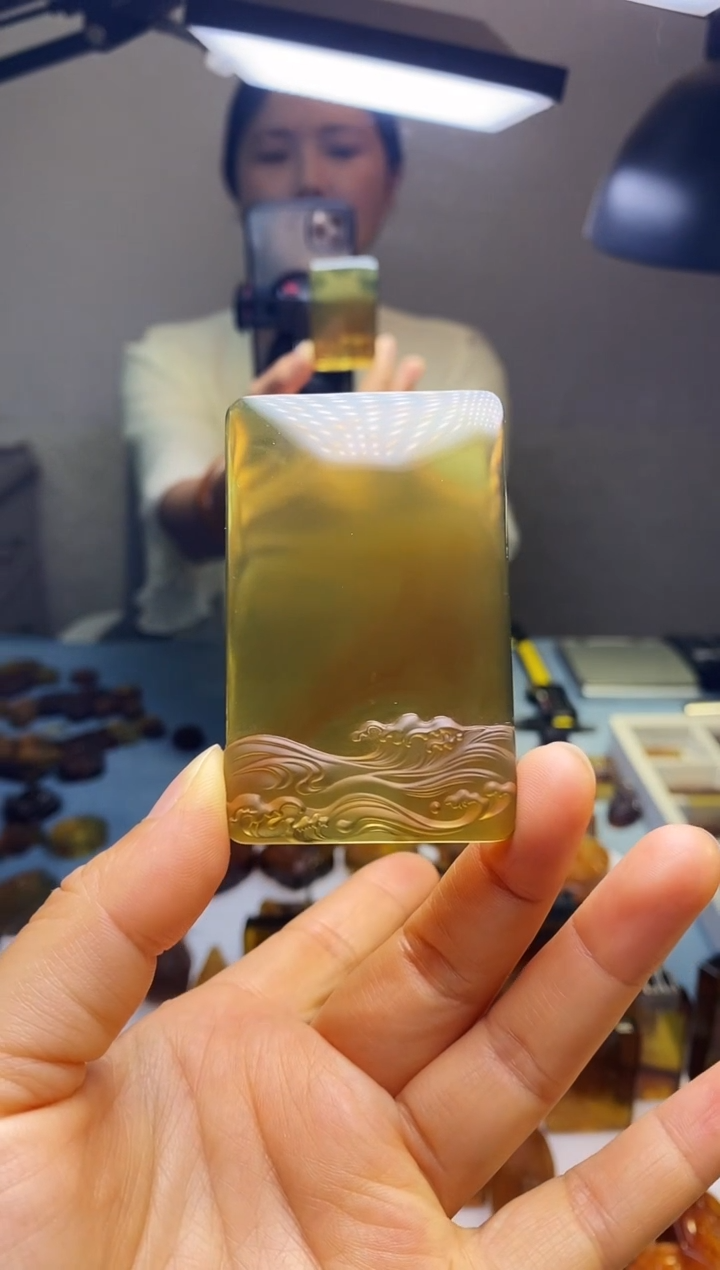 琥珀颈饰未镶嵌SN60-26（风生水起）