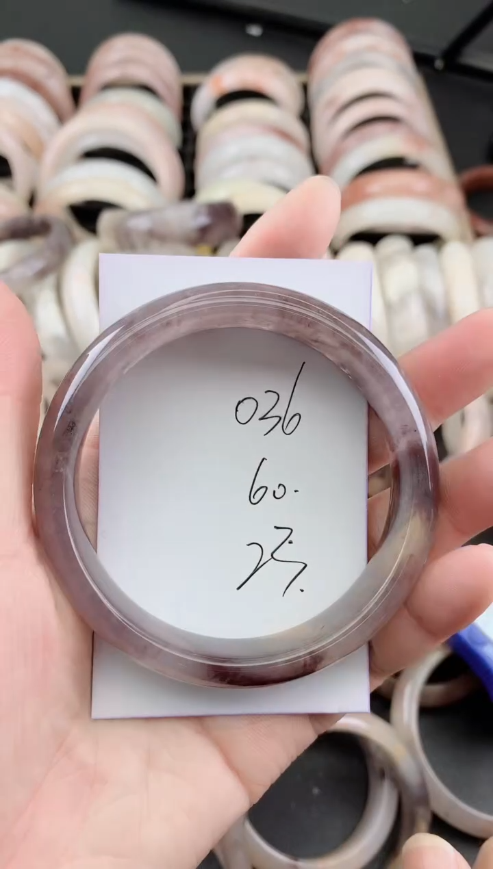 未镶嵌手镯石英质玉（金丝玉）036