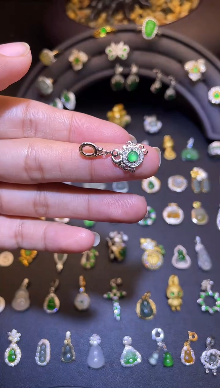 吊坠(不含链)银S925镶嵌翡翠1