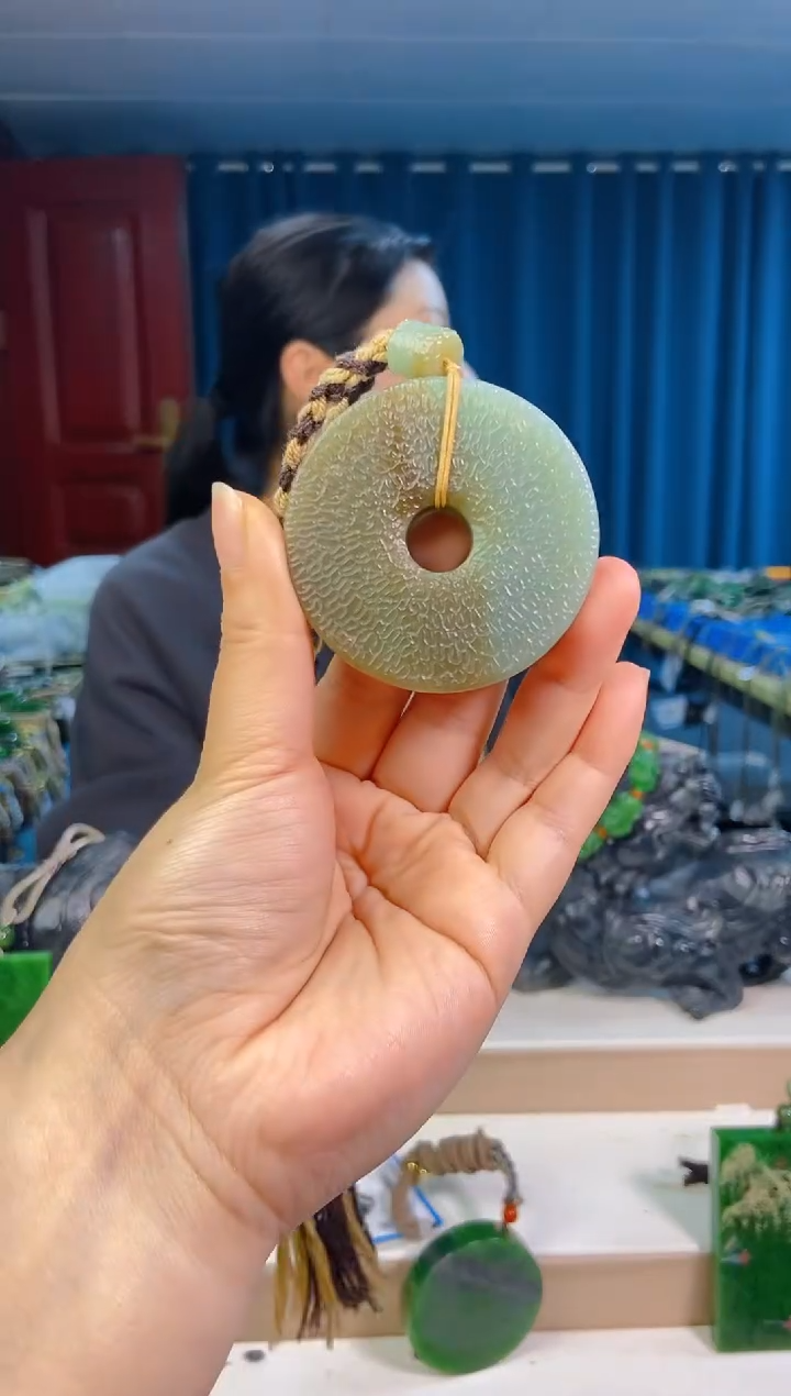 【闪购商品】和田玉挂件未镶嵌1