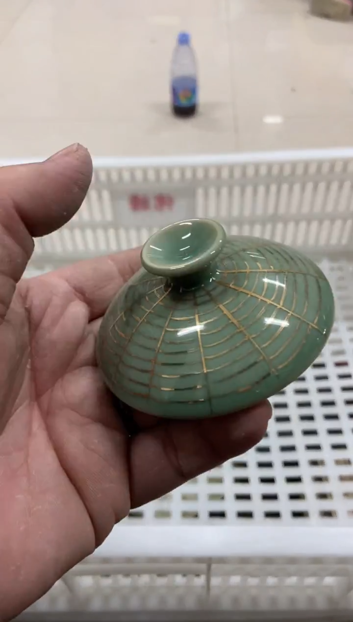 杯子瓷无运费险有瑕疵的摄影的产品有使用过的痕迹有点脏介意勿拍