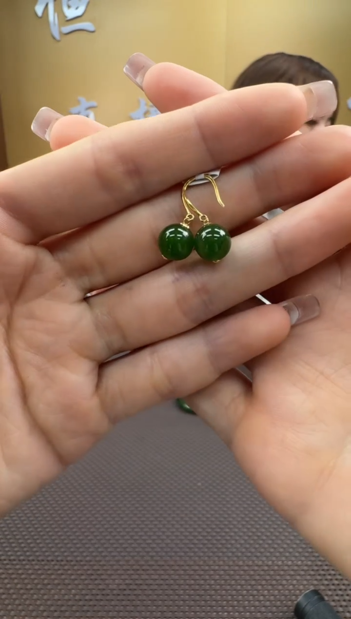 【闪购商品】和田玉耳饰18K金镶嵌一对