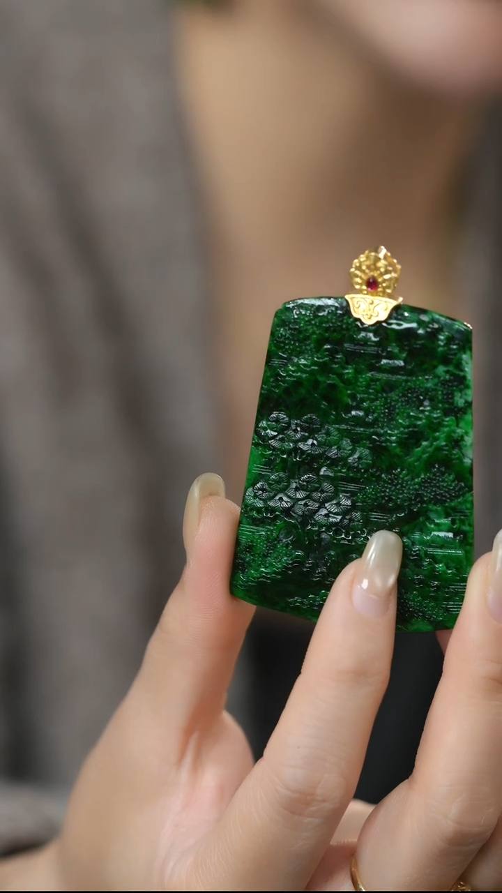 颈饰18K金镶嵌翡翠?****5@HM008111926@