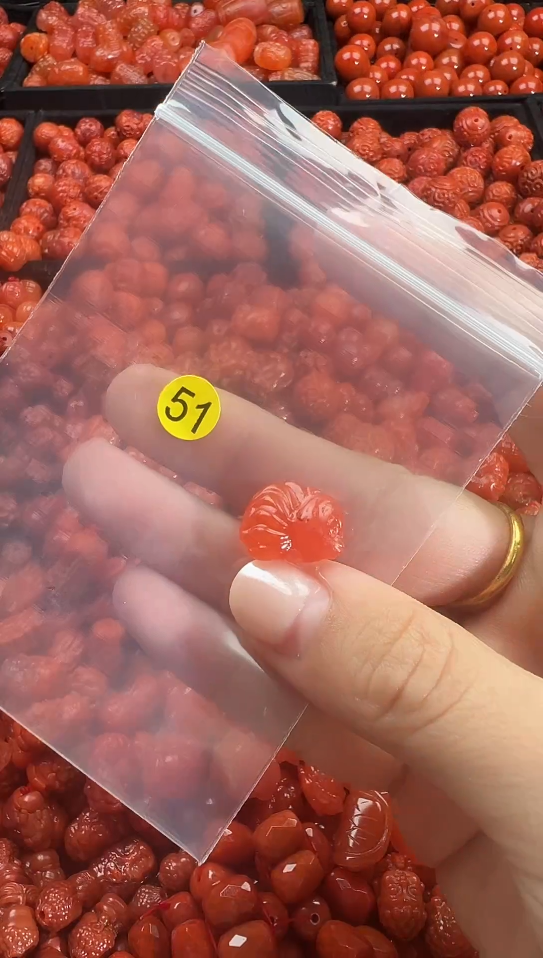 颈饰未镶嵌南红玛瑙1