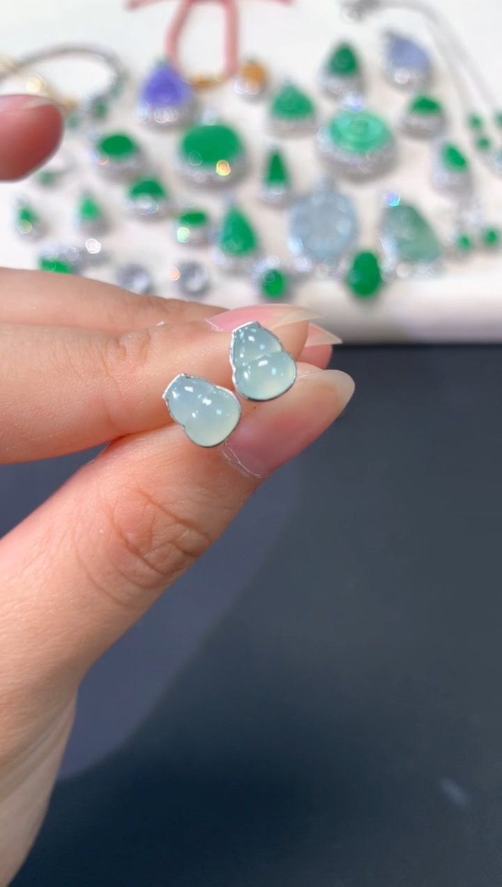 【闪购商品】翡翠耳饰18K金镶嵌A44|666