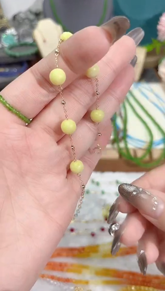 【闪购商品】石英质玉手链14K金镶嵌满79