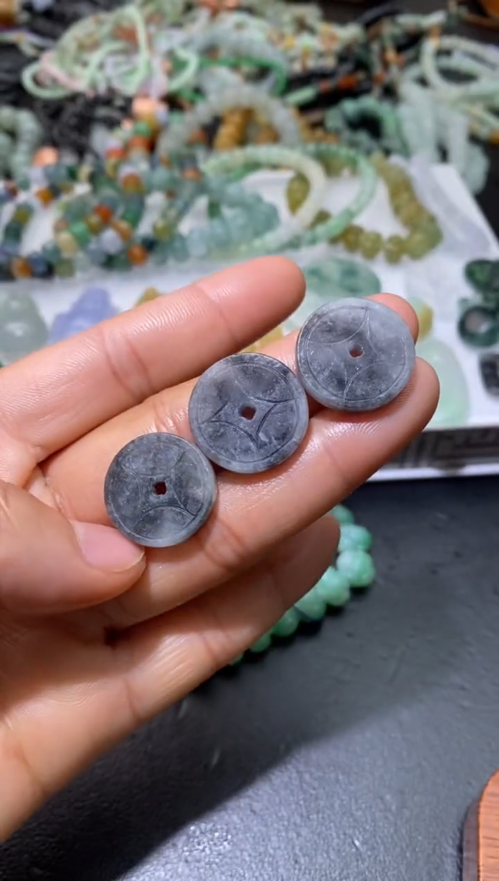 【闪购商品】定制翡翠未镶嵌翡翠毛货~多样性发货一个