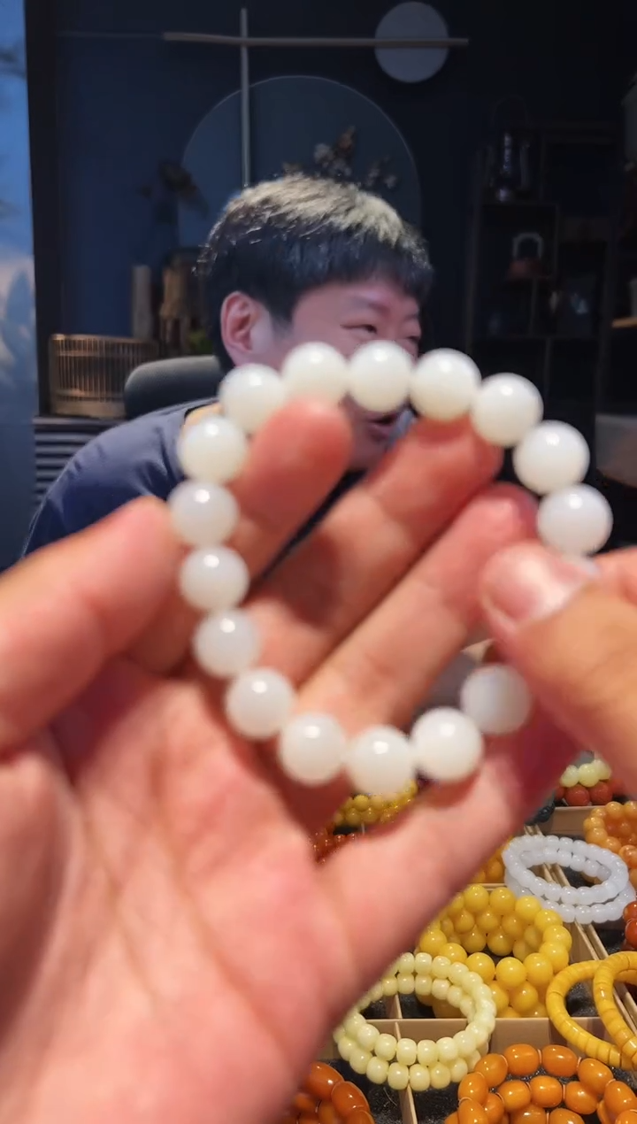 未镶嵌手串和田玉12+精圆