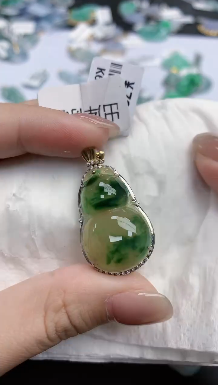 【闪购商品】翡翠颈饰18K金镶嵌天然缅甸翡翠A货