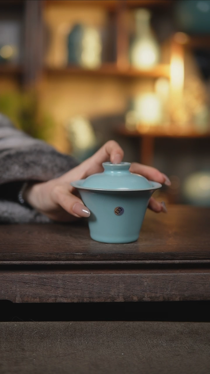 【闪购商品】杯仿古宋臻釉两才马蹄盖碗瑕