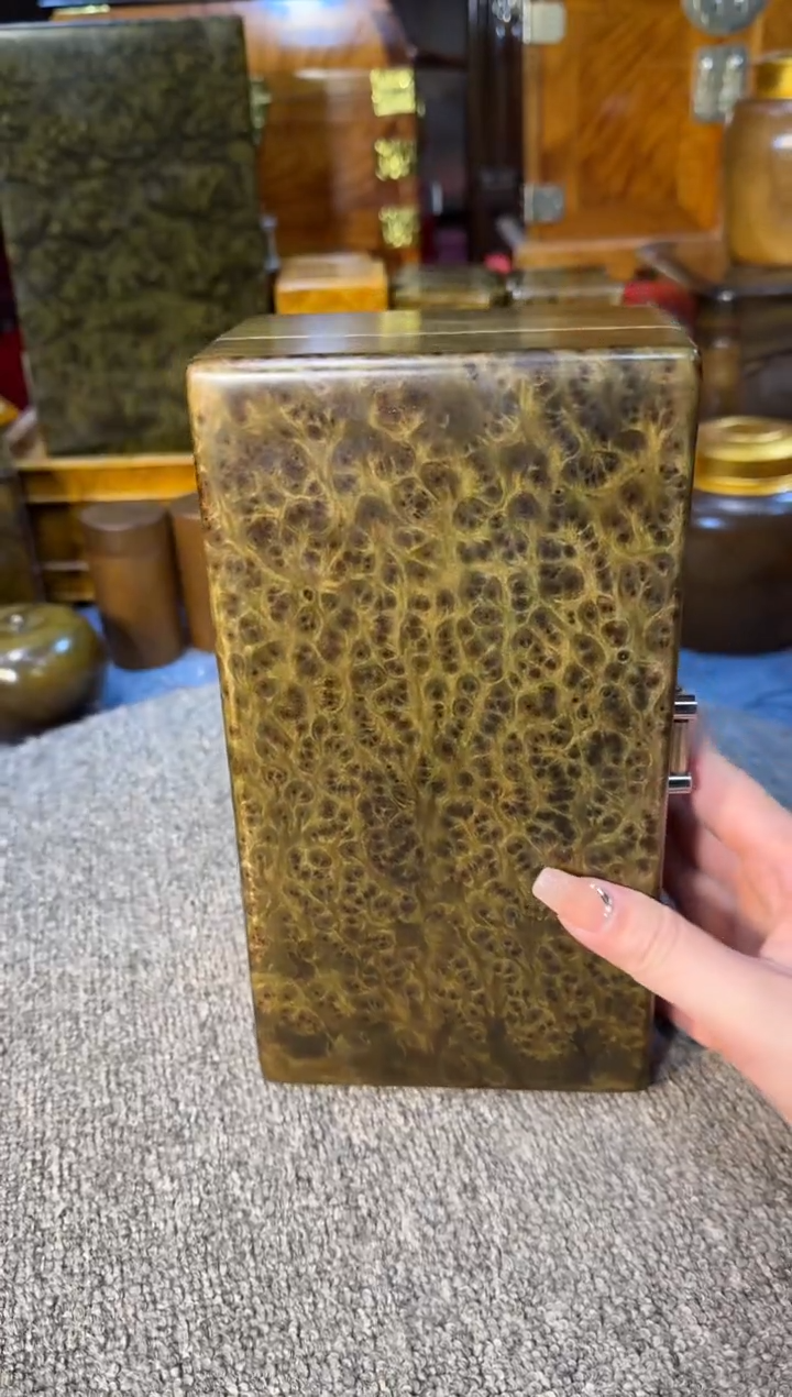 【闪购商品】乌木类成套家具经典精品阴沉乌木首饰盒Y33