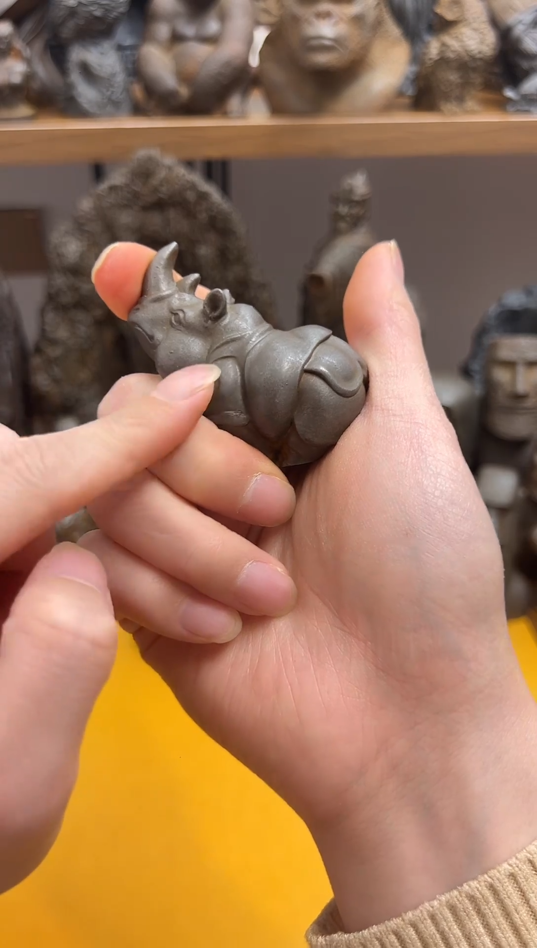 金属实心铁艺---小犀牛