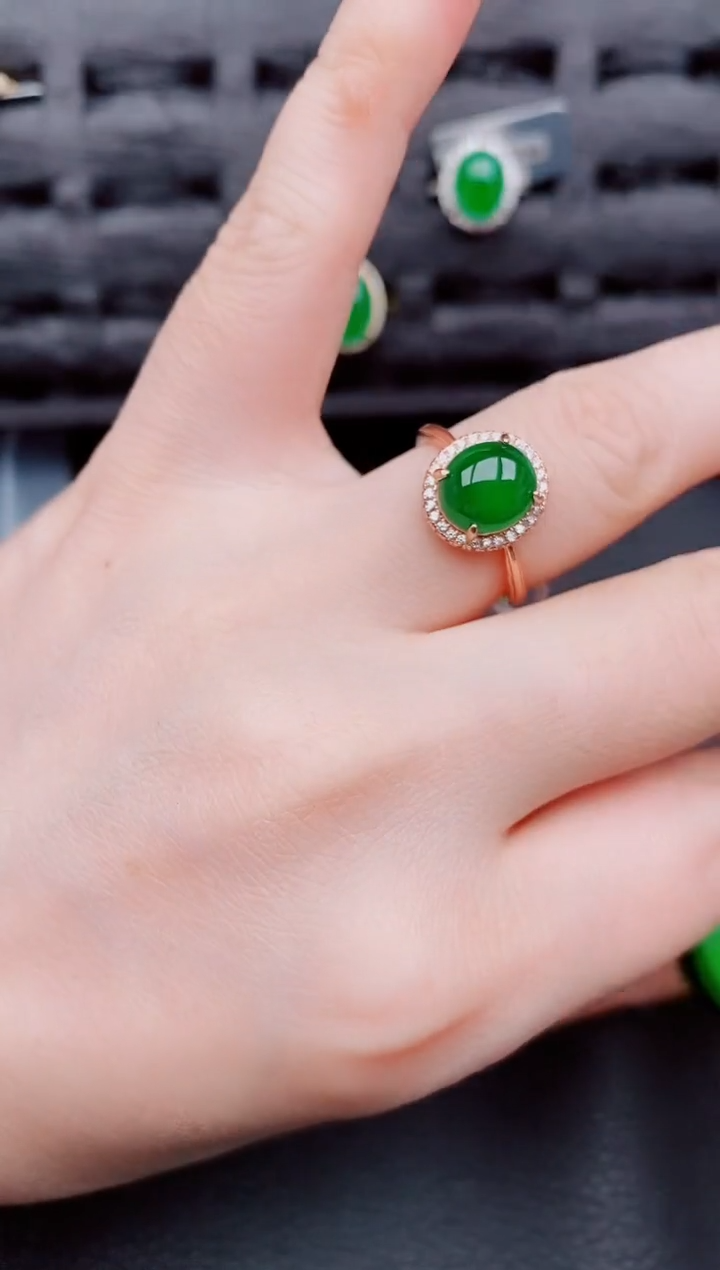 【闪购商品】翡翠戒指银S925镶嵌天然a货翡翠660