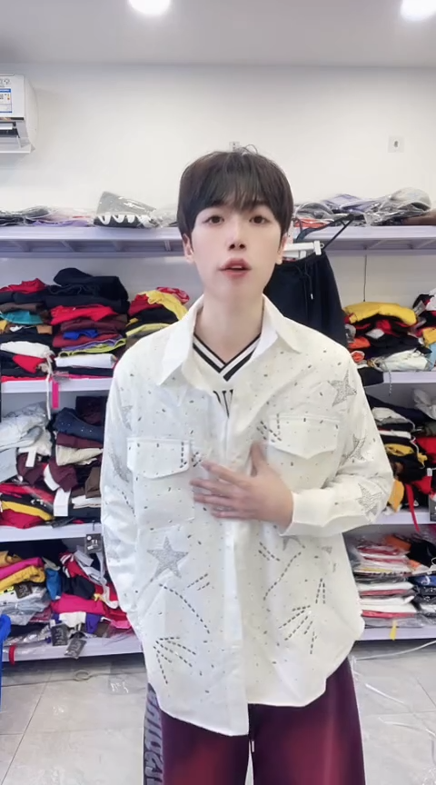 闪电购精品女装142S