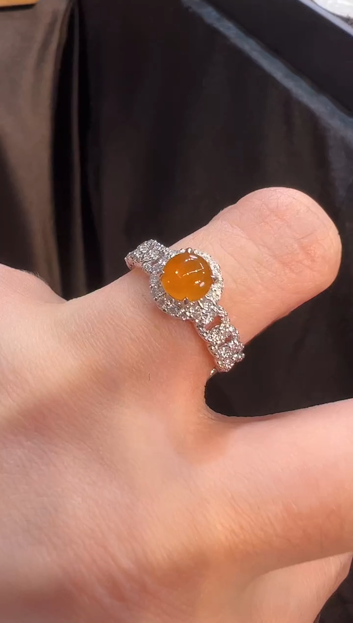 【闪购商品】翡翠戒指18K金镶嵌戒指