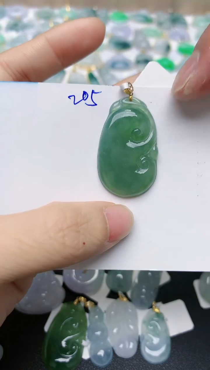 【闪购商品】翡翠颈饰18K金镶嵌天然翡翠A货    205