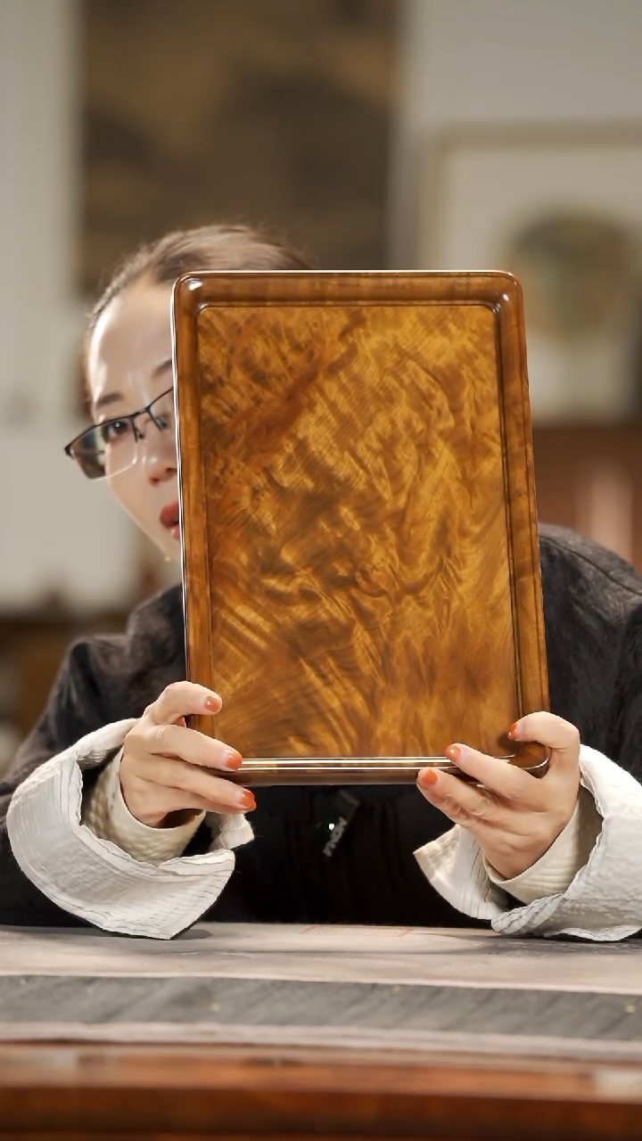 【闪购商品】金丝楠木雕646闪电纹文承盘