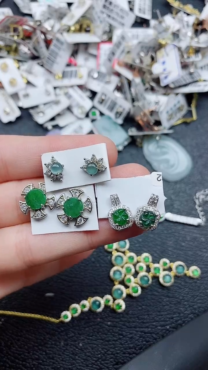 银S925镶嵌戒指翡翠1