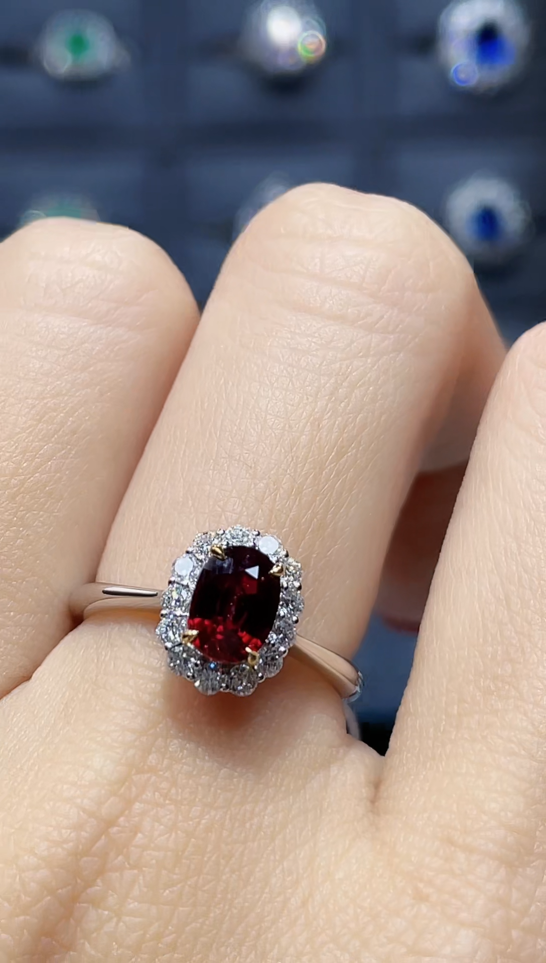 【闪购商品】红宝石戒指18K金镶嵌1.10克拉/无烧