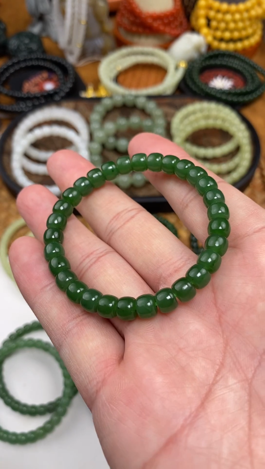 颈饰未镶嵌和田玉手串