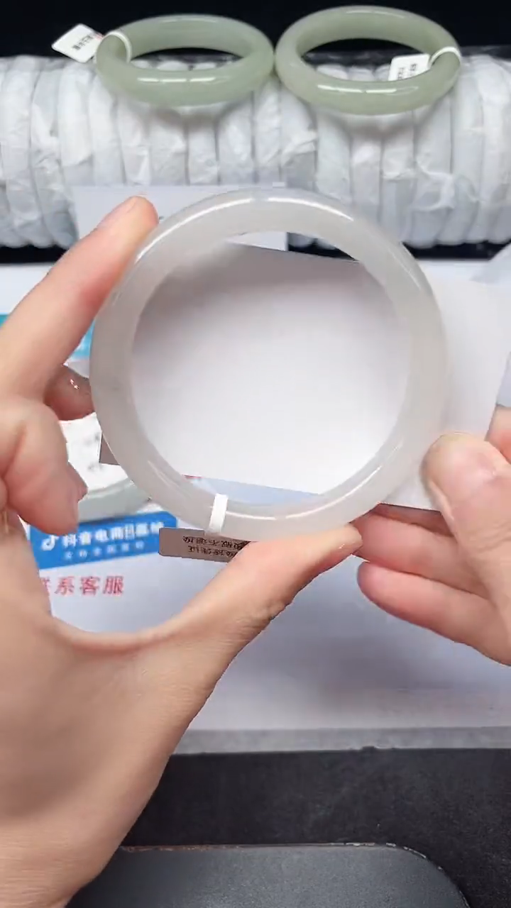 未镶嵌手镯石英质玉21-60/61