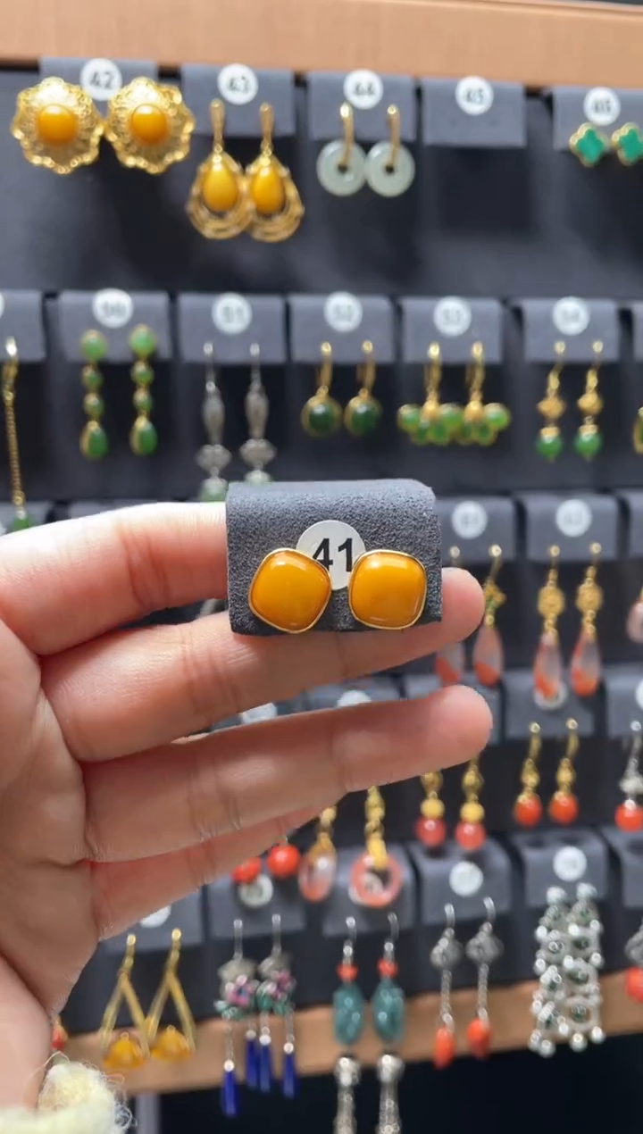 【闪购商品】蜜蜡耳饰银S925镶嵌0041