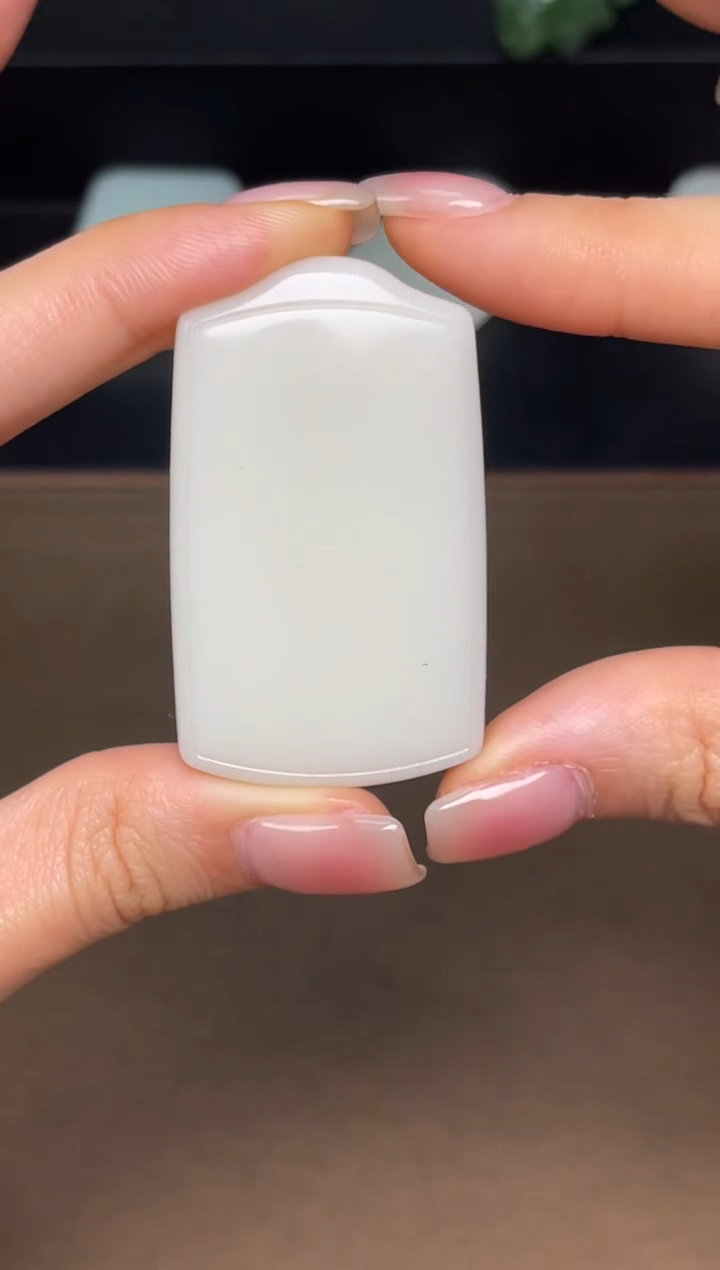 【闪购商品】和田玉颈饰未镶嵌61 带点